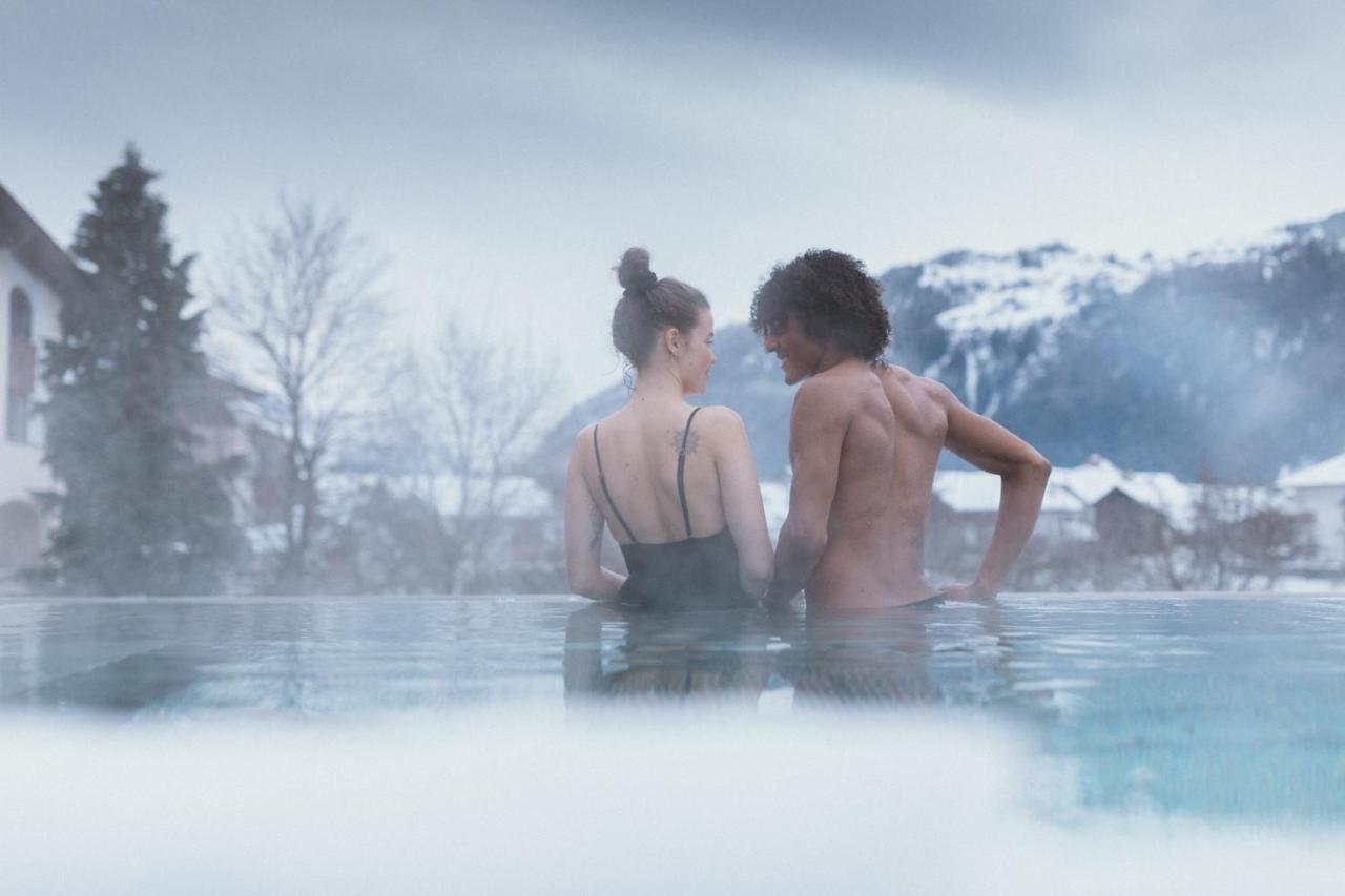 Gartenhotel Linde 4 Sterne Superior Ried im Oberinntal Kültér fotó